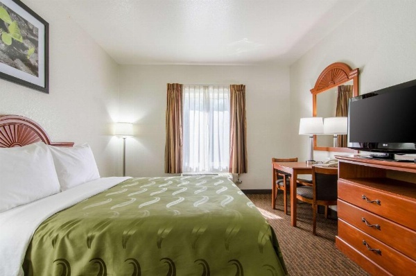 Quality Inn Junction City near Fort Riley image 11